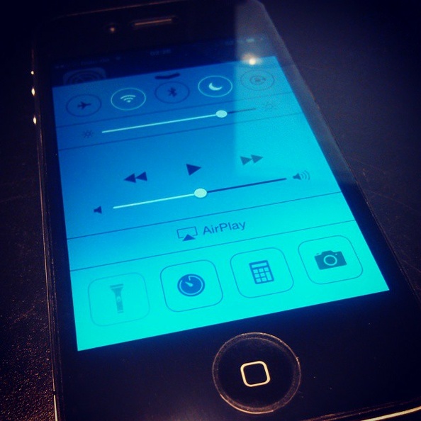 s/iPhone 4S/Huawei G330 #camera