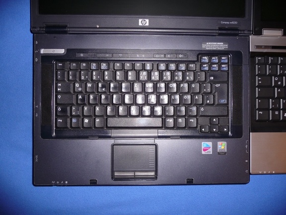 HP nx8220: keyboard