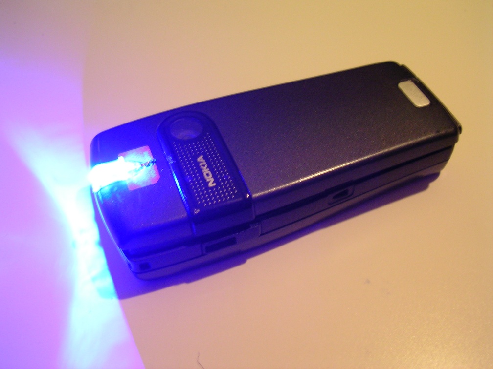 Nokia 6230 LED mod :-)